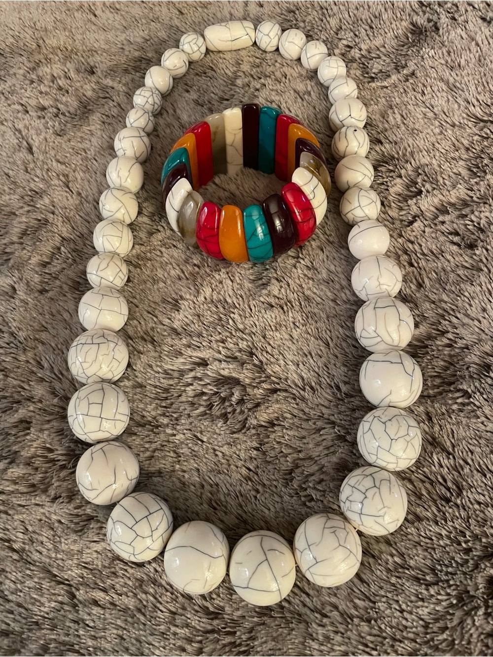 Ivory Crackle Resin Bead Necklace with Multicolor Stretch Bracelet